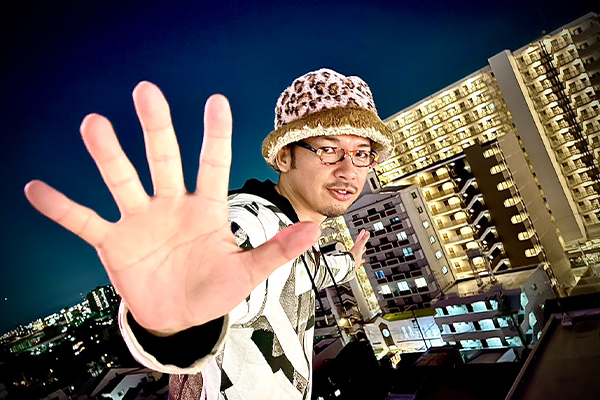 ハシグチカナデリヤ